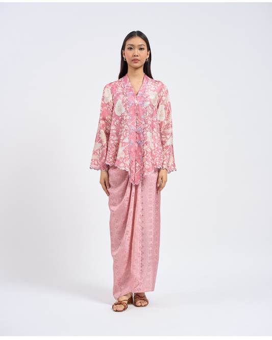 Juwita Kebaya Pendek  in Pink