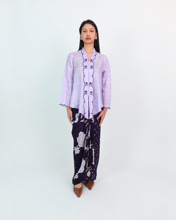 Juwita Kebaya Pendek  in Purple