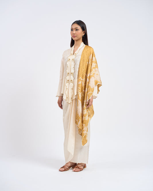 Juwita Kebaya Pendek Selendang in Yellow