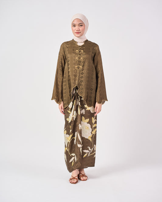 Sofea Kebaya Pendek in Brown
