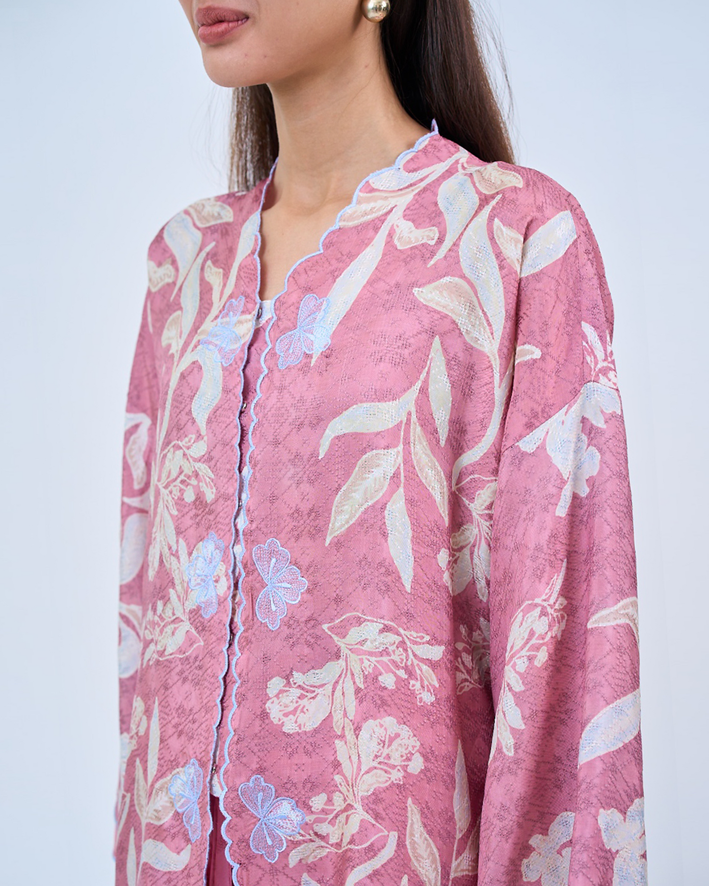 Khadeeja Kebarung in Pink