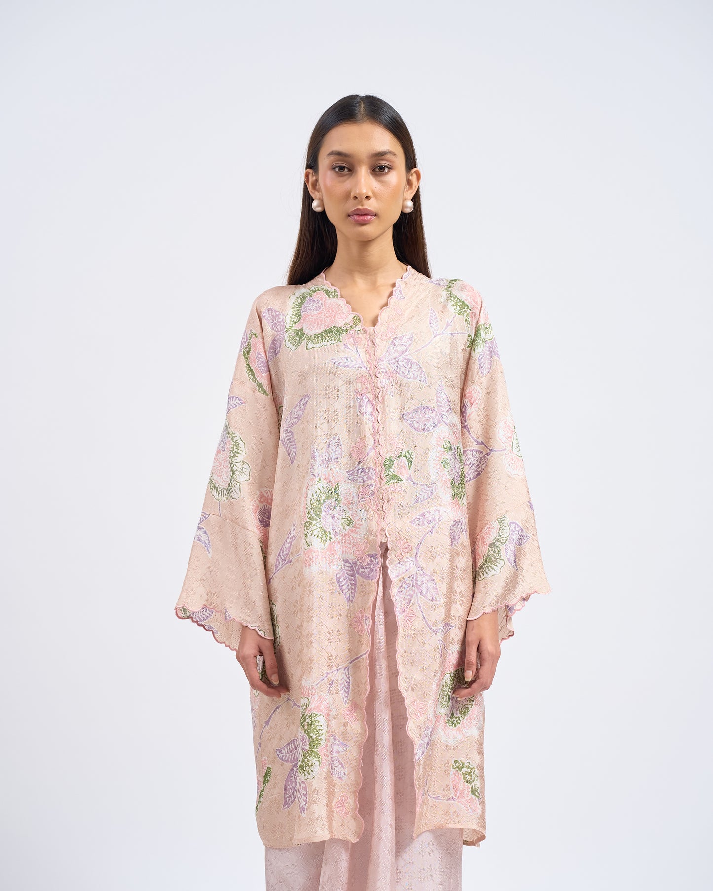 Khadeeja Kebarung in Pink