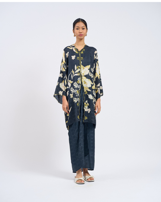 Khadeeja Kebaya Labuh in Grey