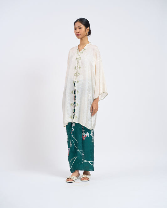 Khadeeja Kebarung in Yellow