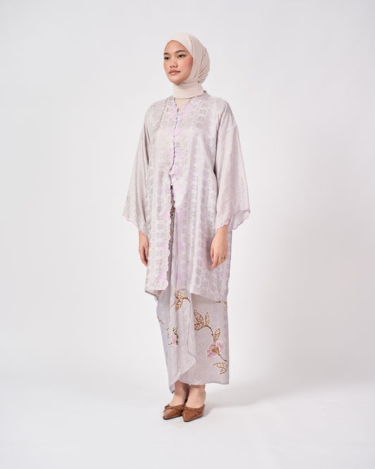 Khadeeja Kebarung in Purple