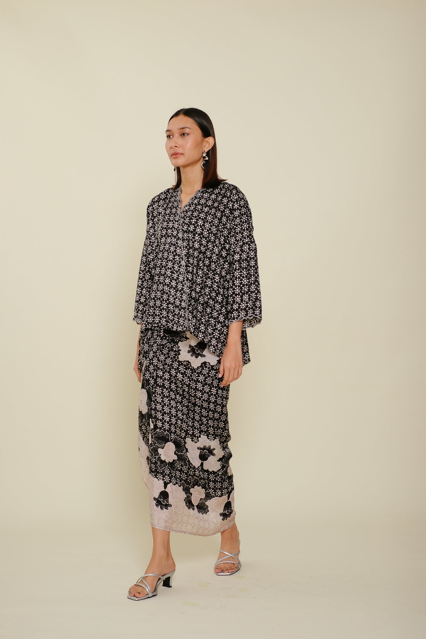 Kurung Kimono MALIKA SULAM (05-11 BLK)