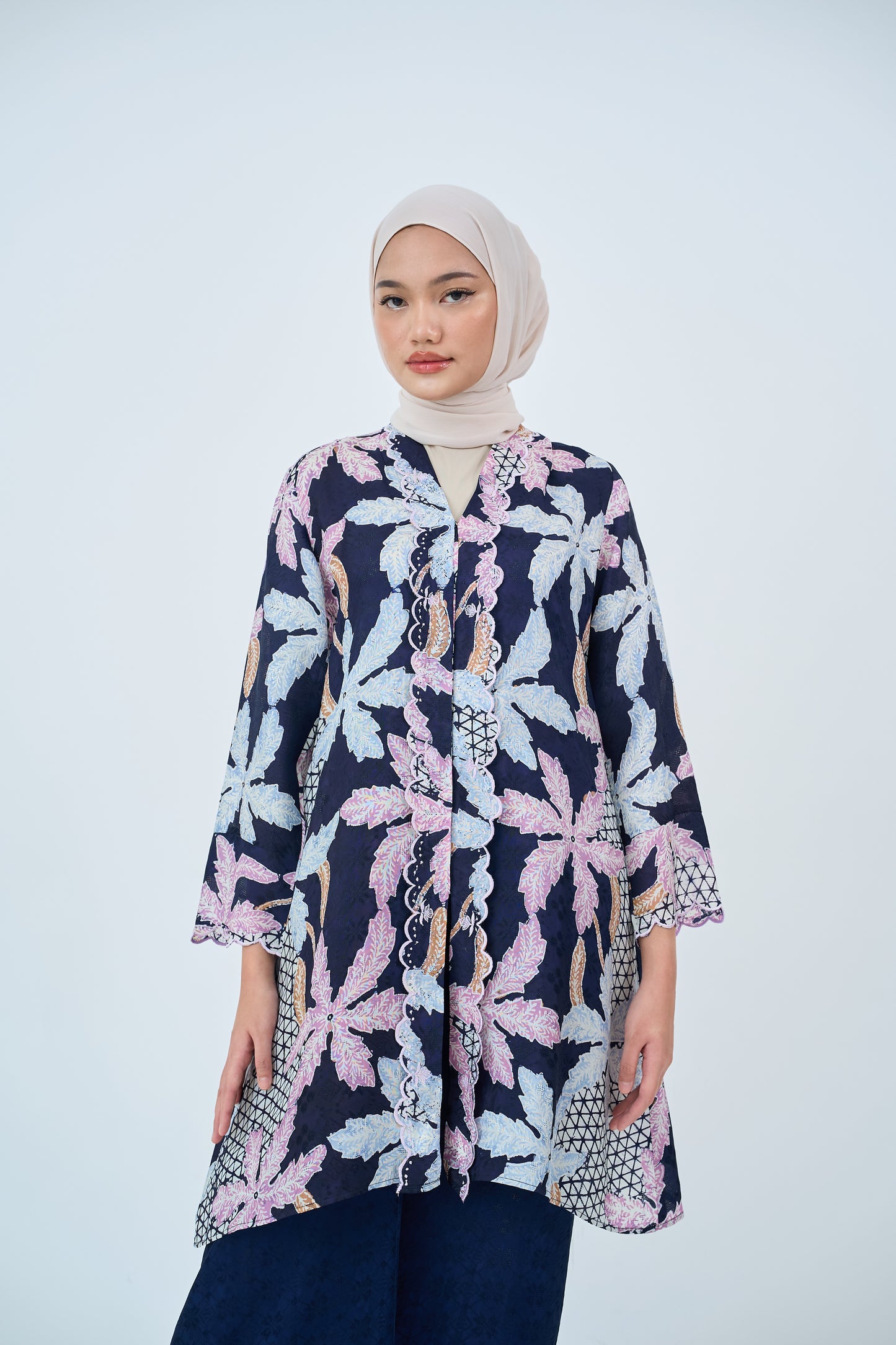 Kebarung Moden WARDAH