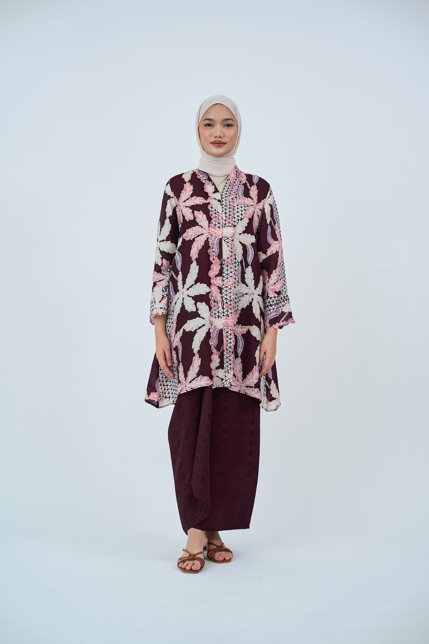 Kebarung Moden WARDAH