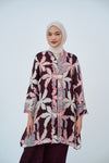 Wardah Kebarung in Burgundy