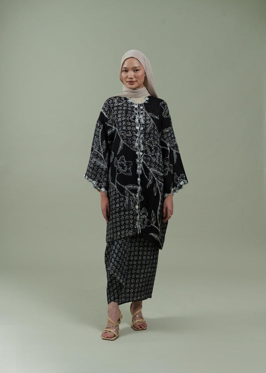 Kebaya labuh khadeeja 05-05 blk 