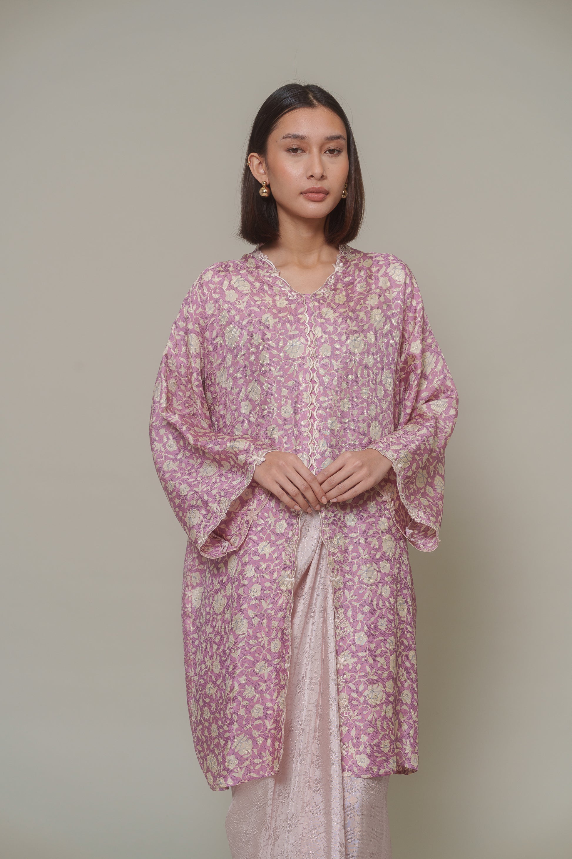 Kebaya labuh khadeeja 05-24 PNK 02