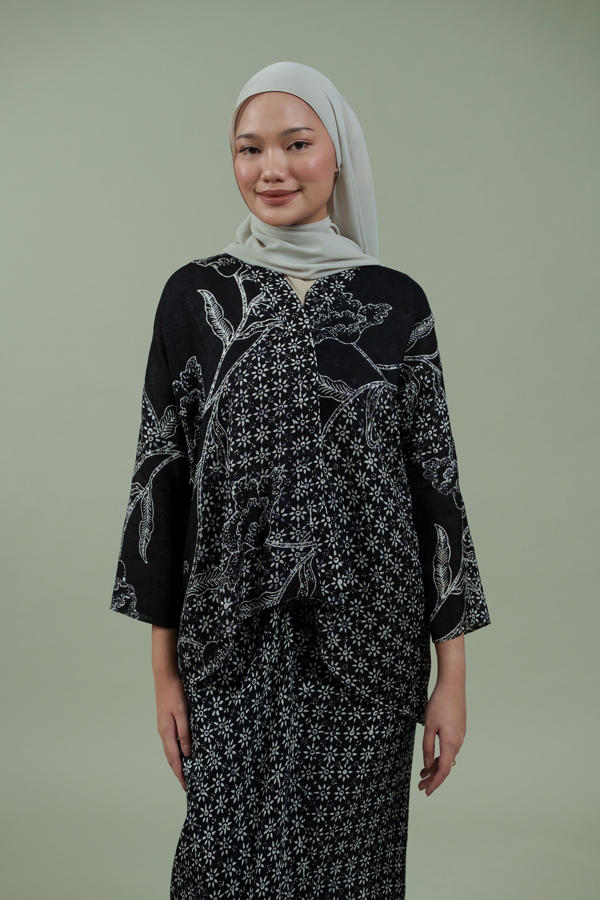 Kurung Kimono MALIKA 05-03 BLK 02