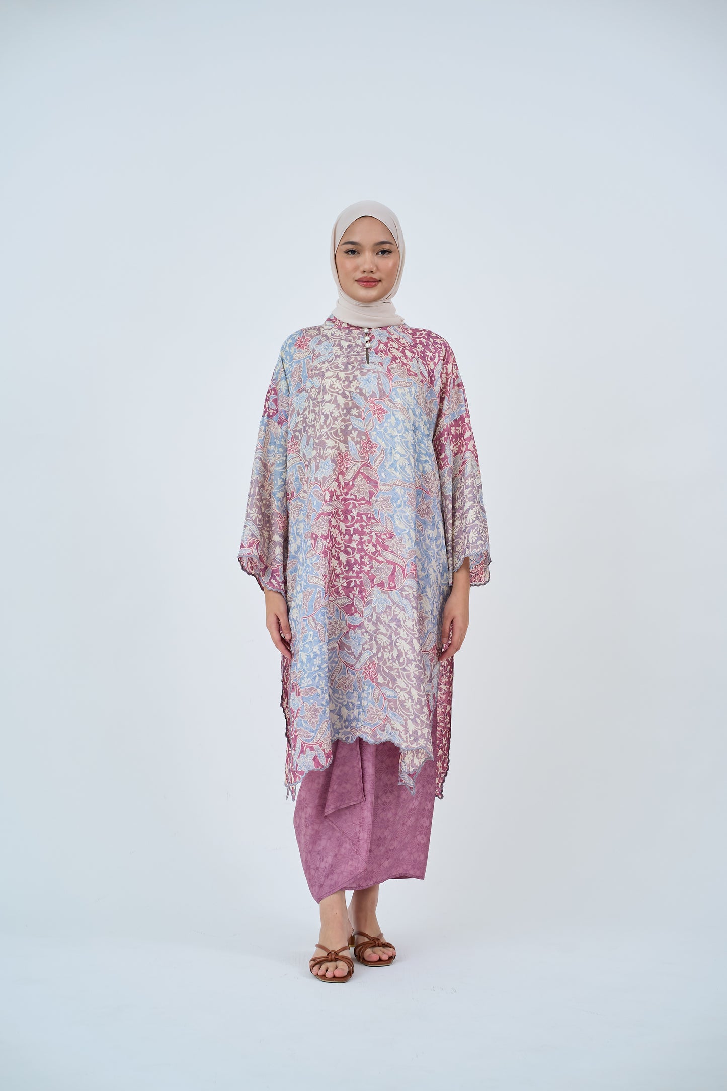Kurung Labuh DAHLEA