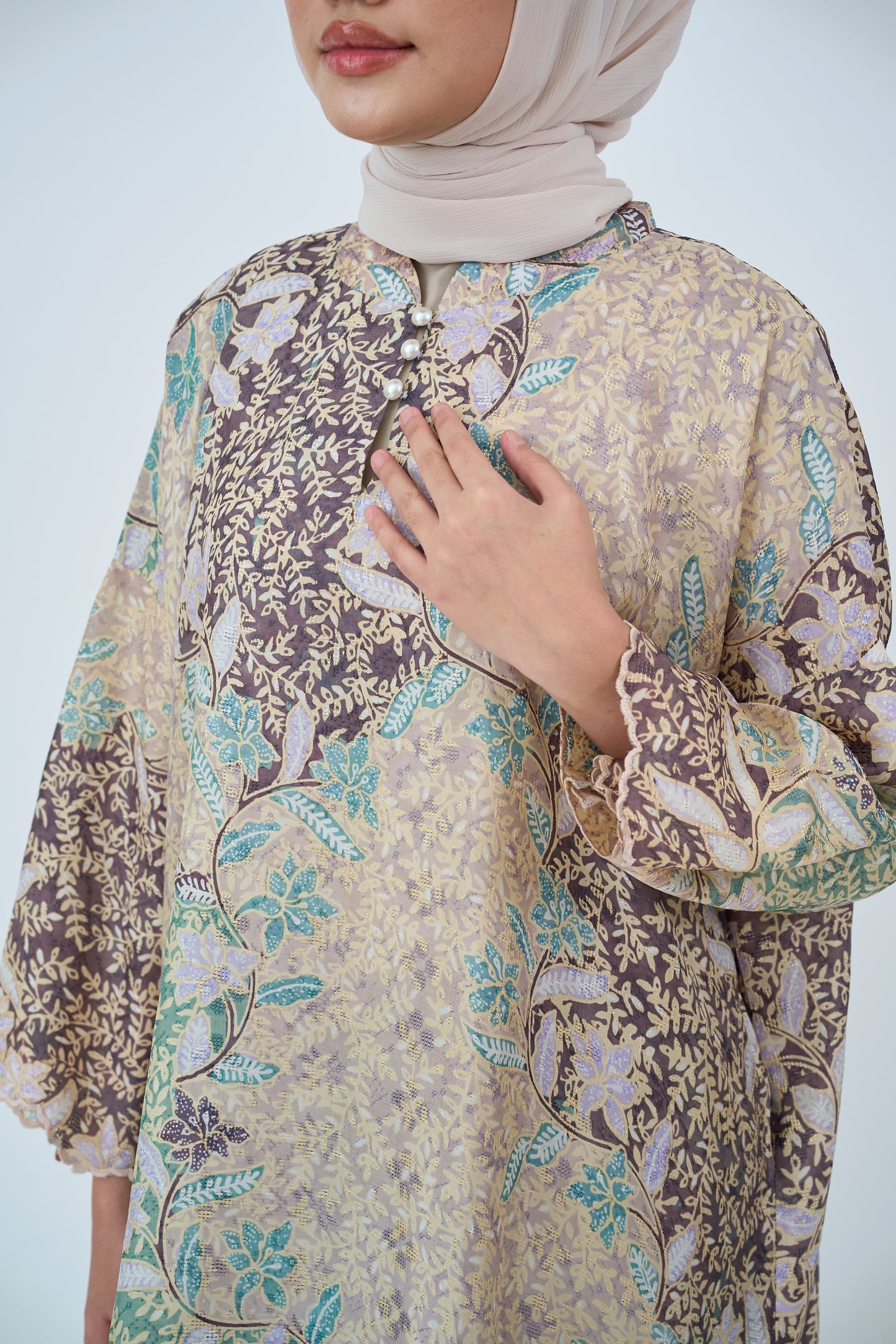 Kurung Labuh DAHLEA