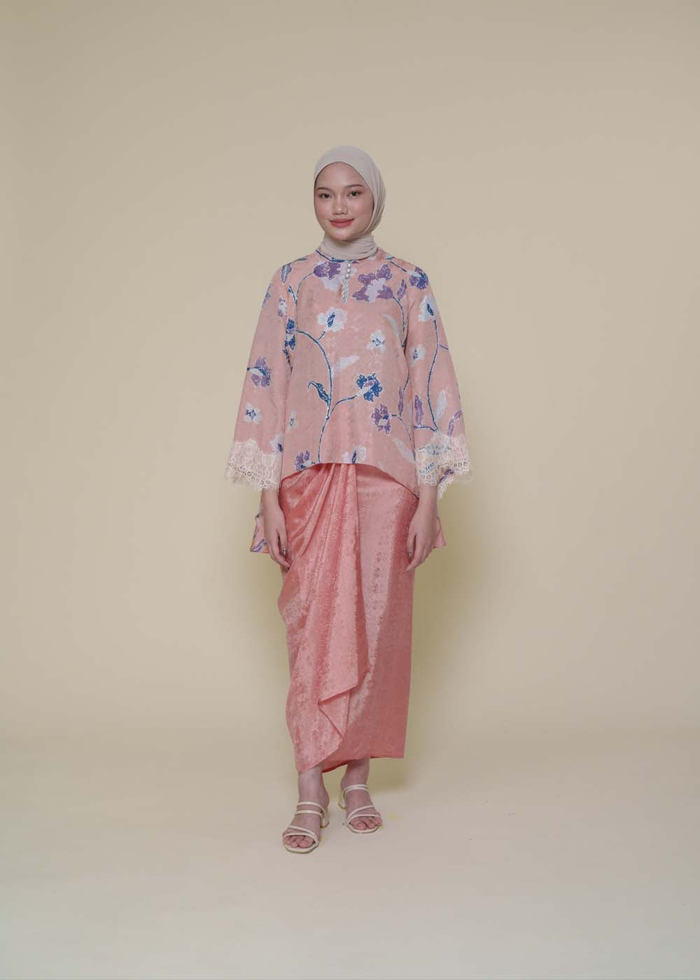 Kurung Moden AYANA (05-08 PNK)