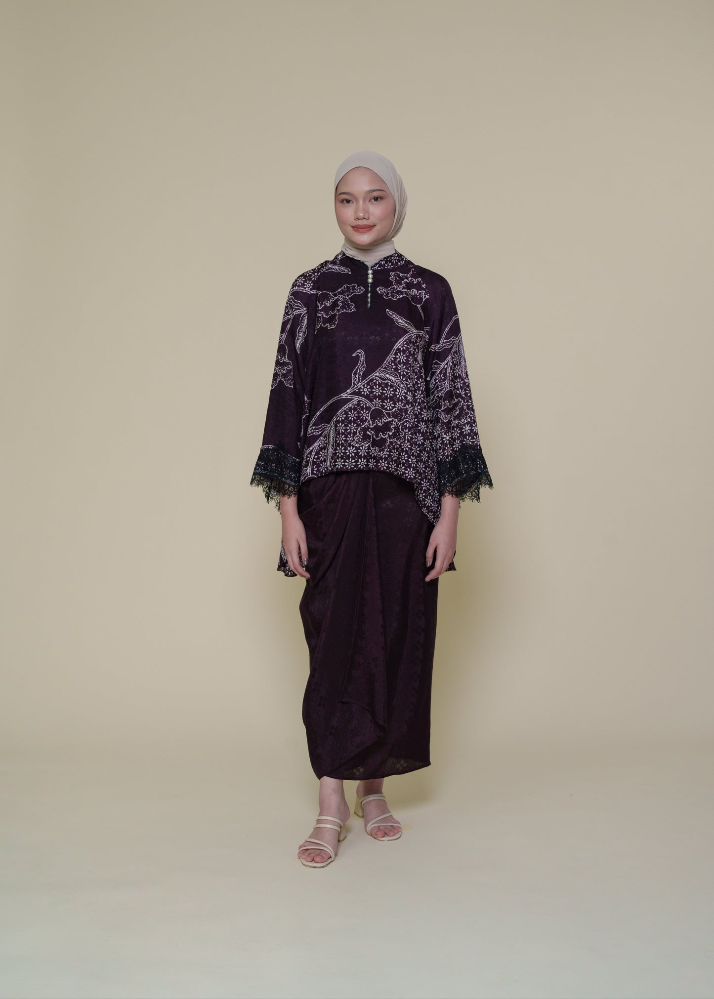 Kurung Moden AYANA (05-17 PPL)