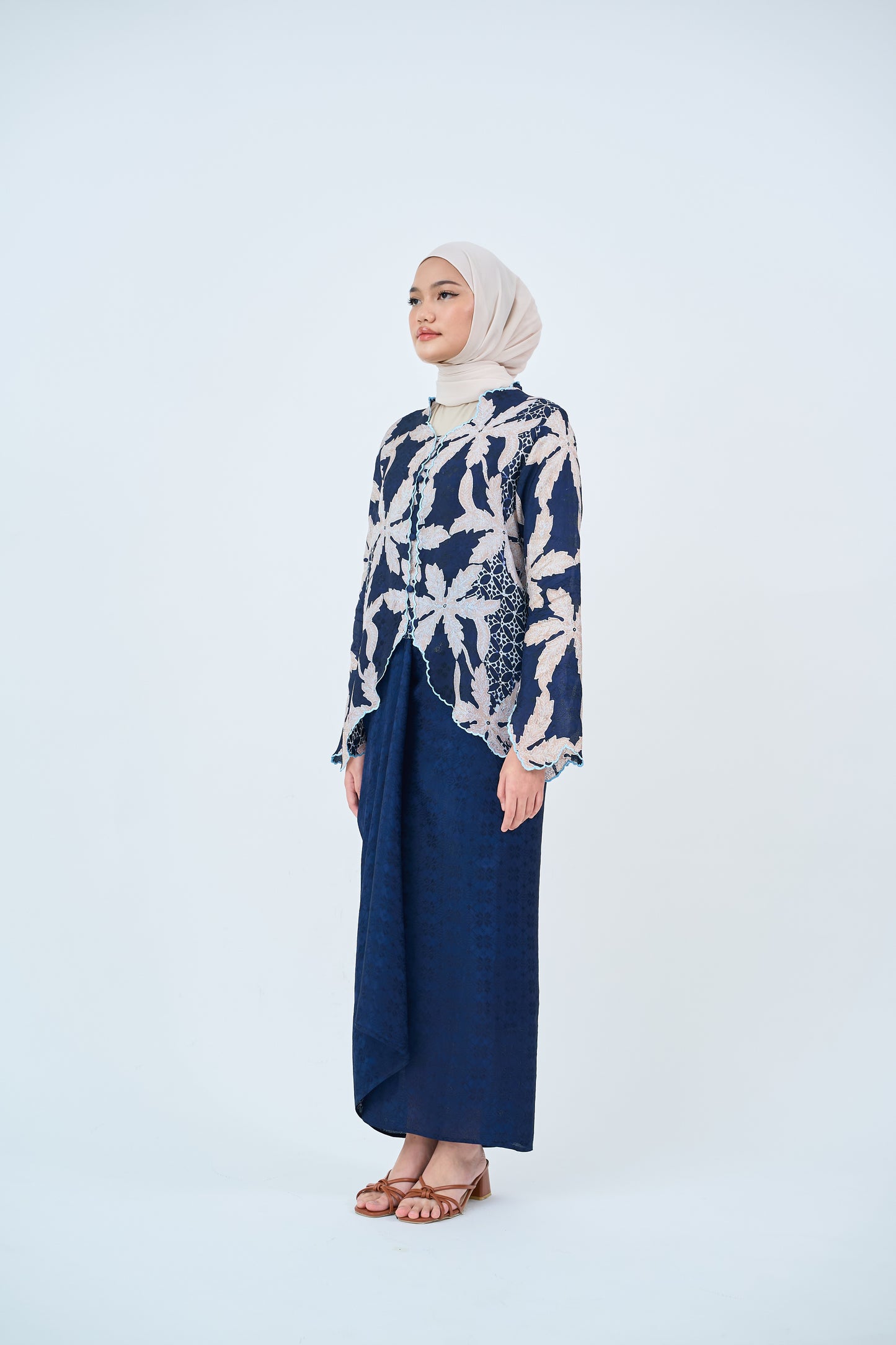 Kurung Moden DELIA