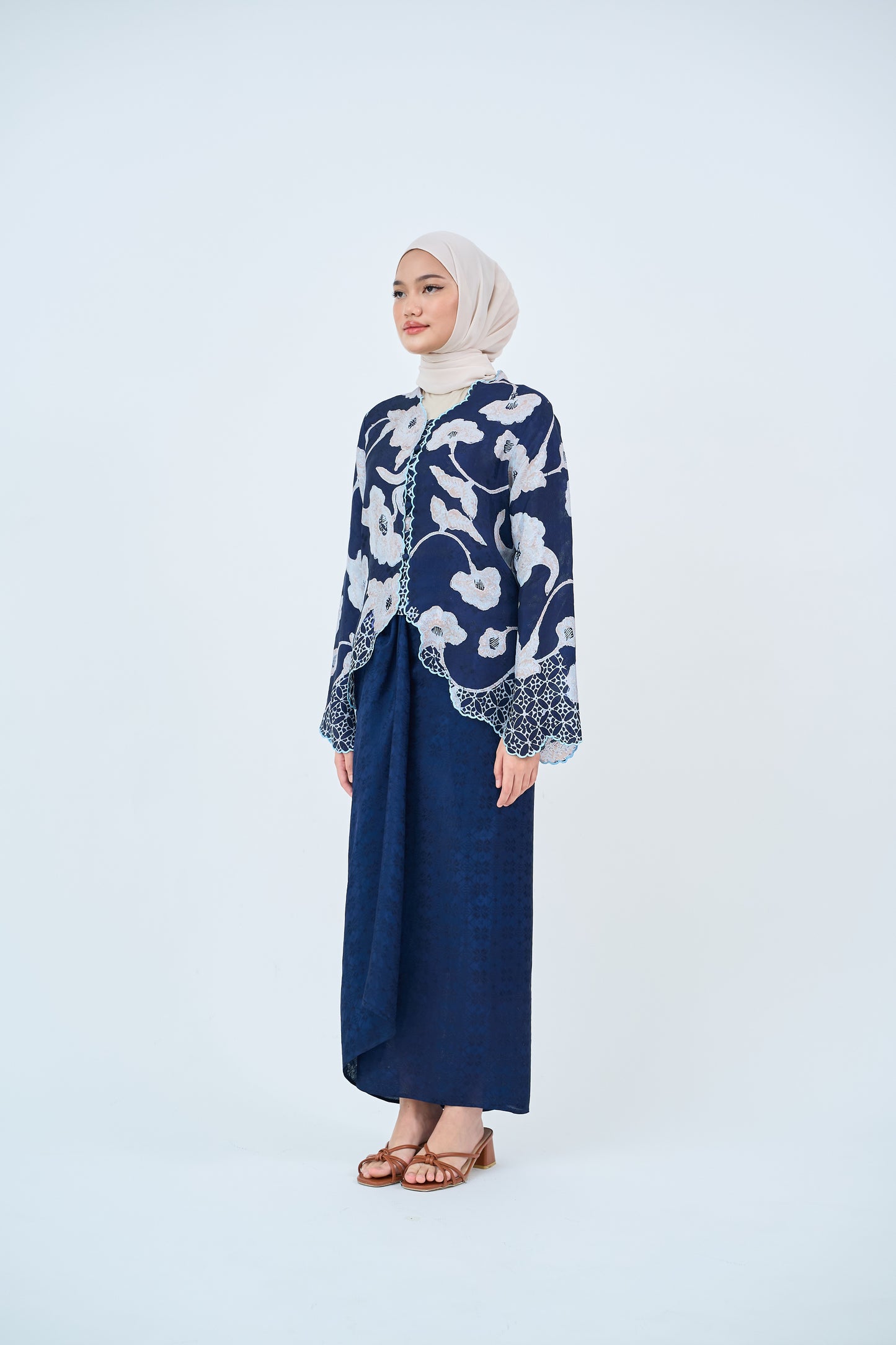 Kurung Moden DELIA