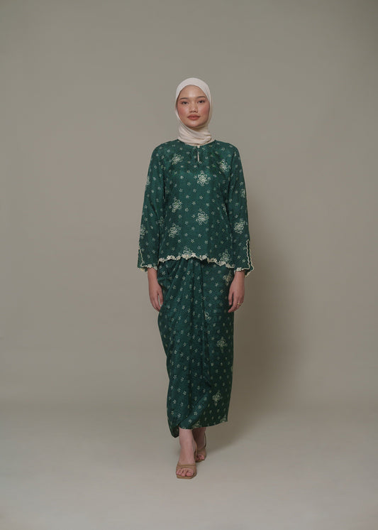 Kurung Pendek Sulam SARINA (05-08 GRN)