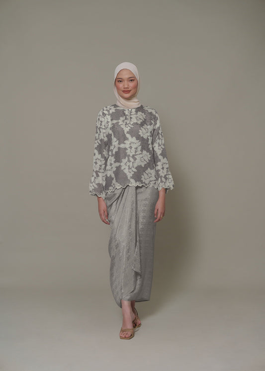 Kurung Pendek Sulam SARINA (05-17 GRY)