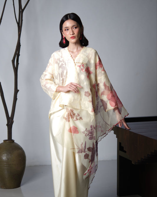 Kuntum Selendang in Yellow