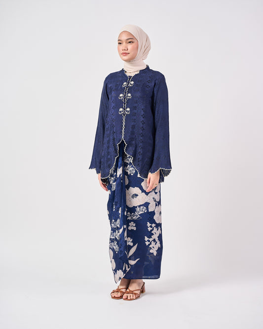 Sofea Kebaya Pendek in Blue