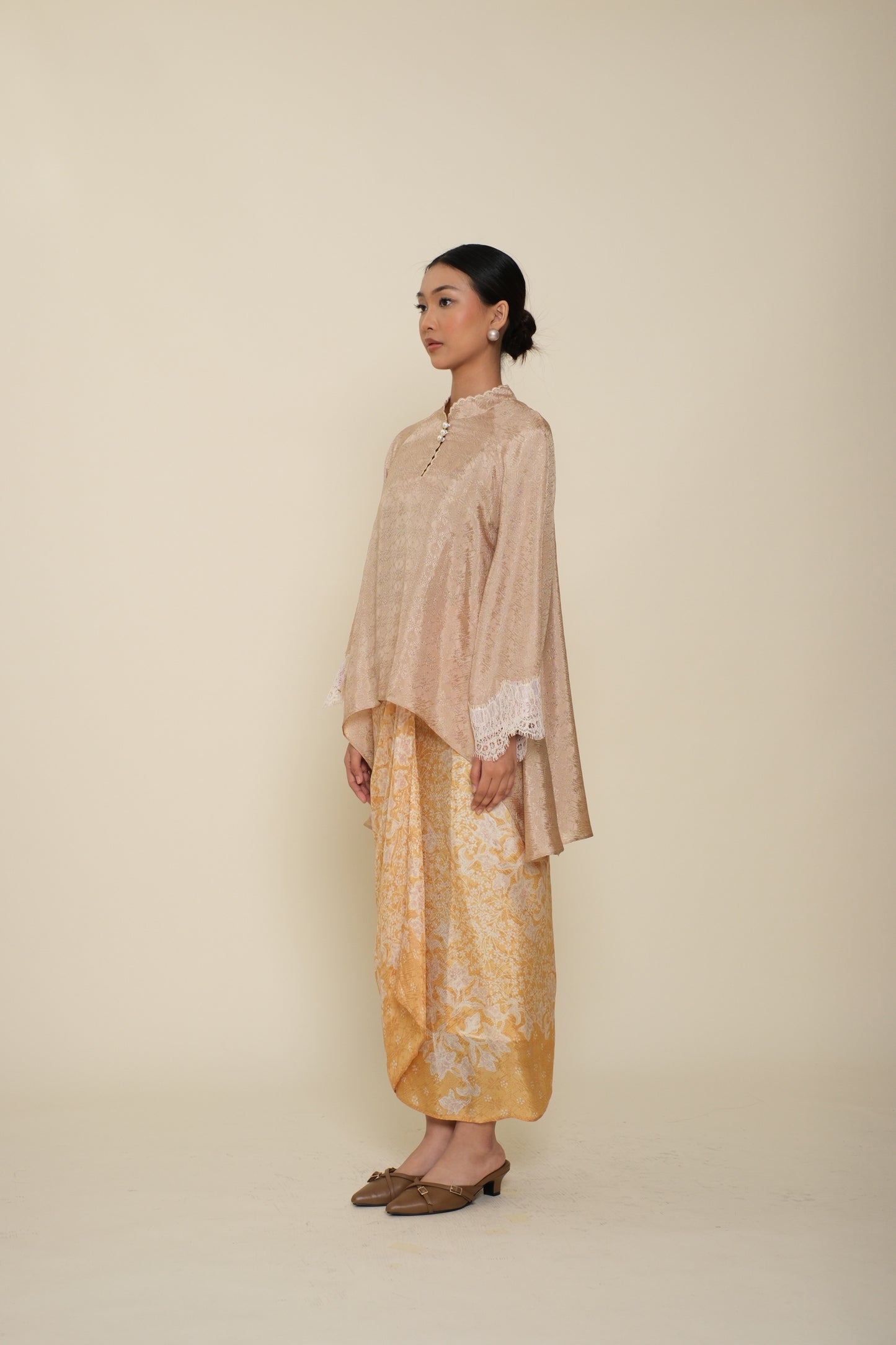 Kurung Moden AYANA (05-18 BRW)