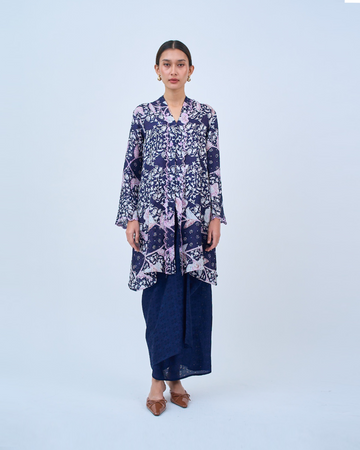 Wardah Kebarung in Blue