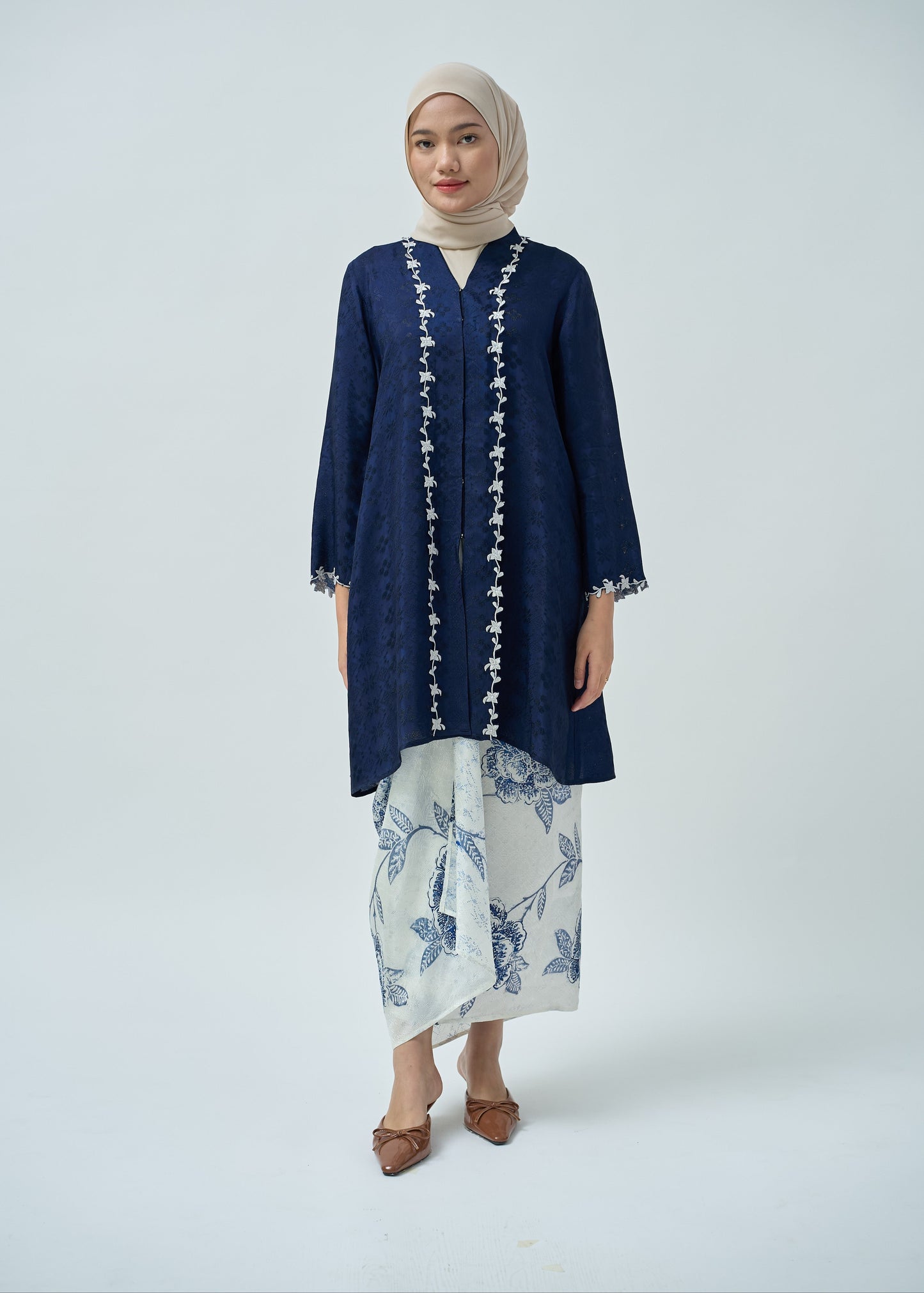 Kebarung Moden WARDAH (05-129 BLU)