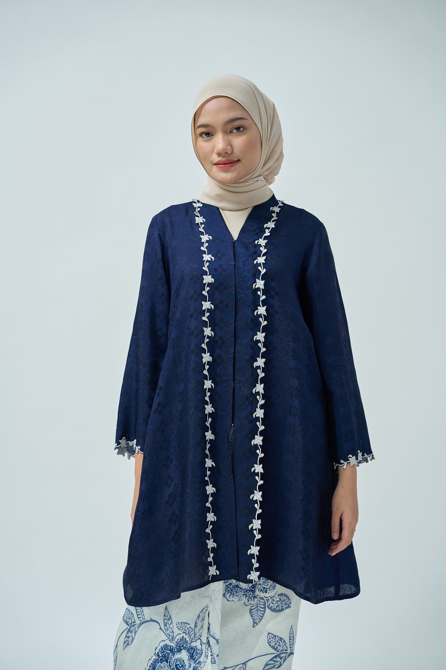 Kebarung Moden WARDAH (05-129 BLU)