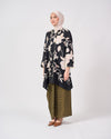 Wardah Kebarung  in Black