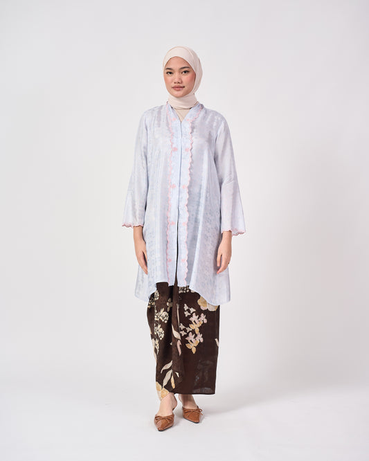 Wardah Kebarung  in Blue