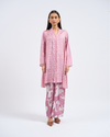 Wardah Kebarung in Pink