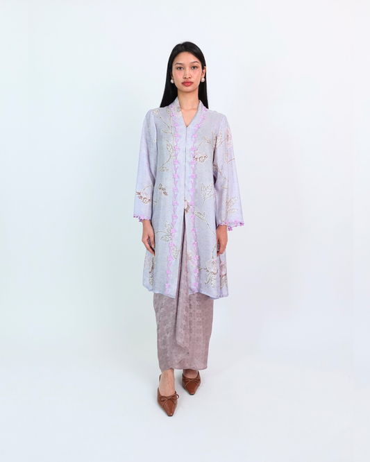 Wardah Kebarung in Blue