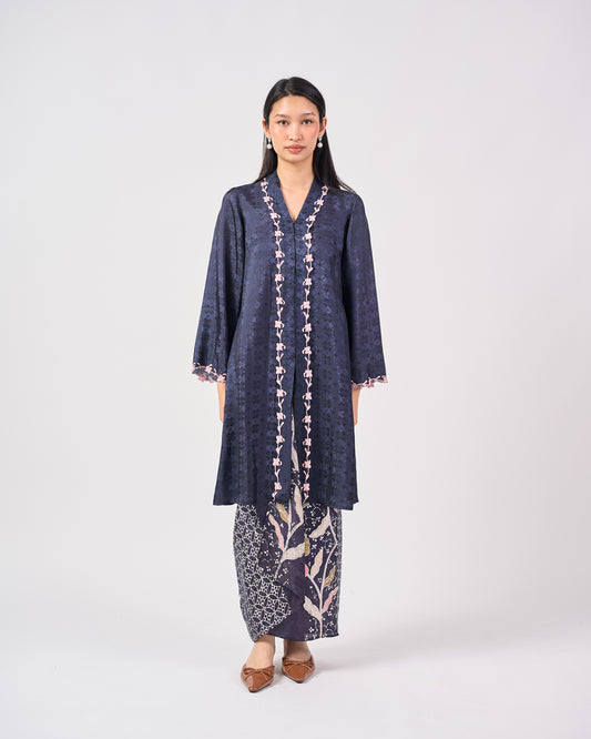 Wardah Kebarung  in Blue