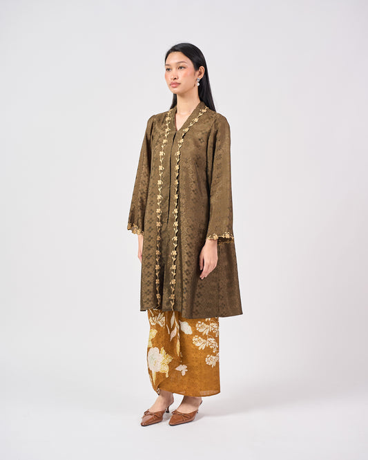 Wardah Kebarung  in Green